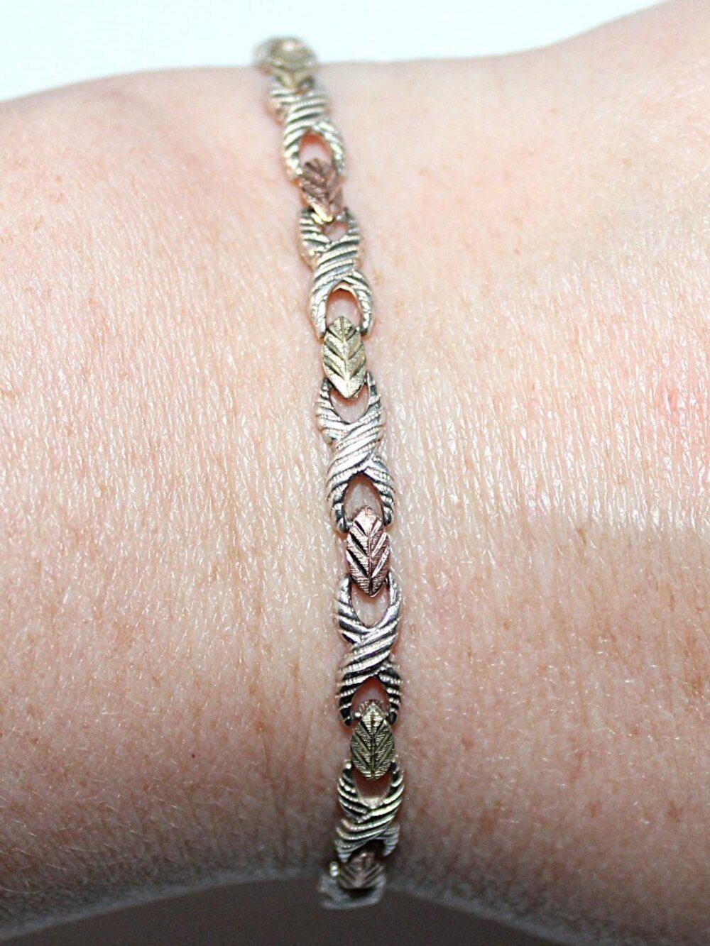 Vintage Sterling Silver Coleman Co 12kt Black Hills Gold Leaves Bracelet